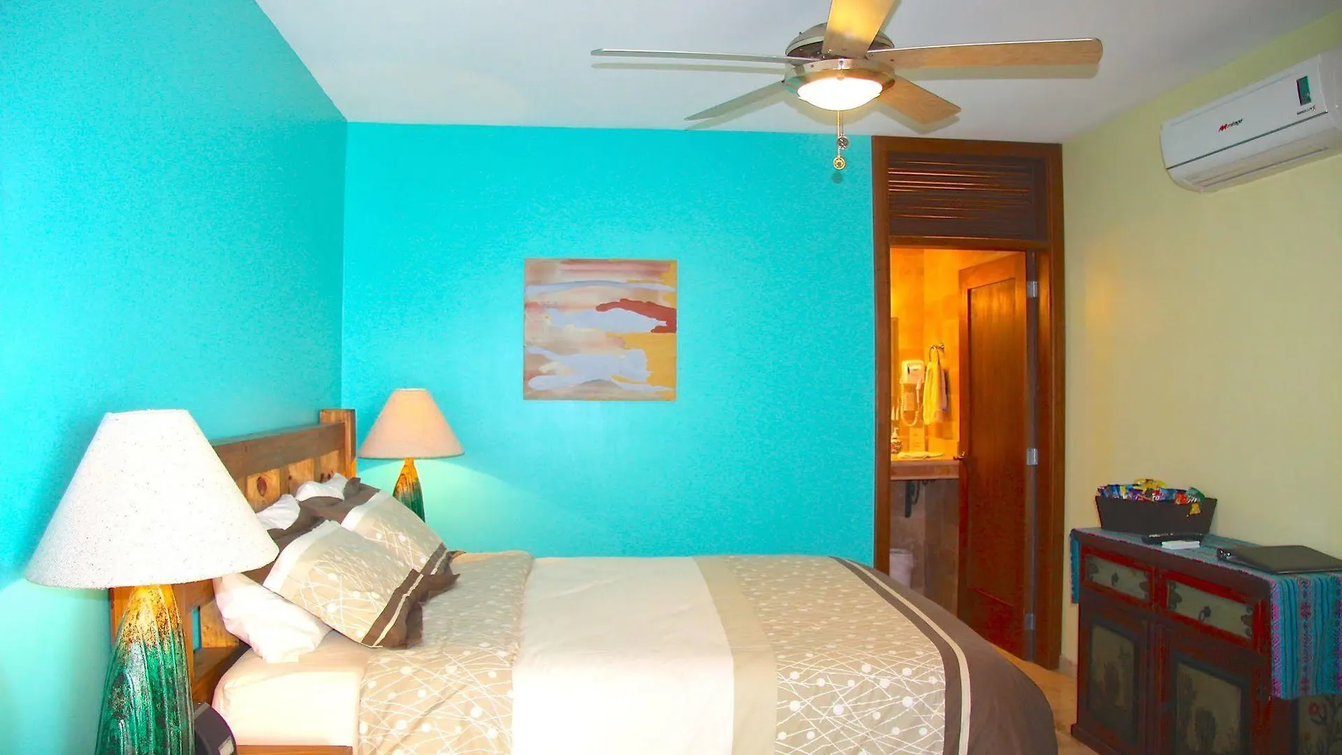 El Sol La Vida Beach Front B/B Adults Only Mazatlan Resort