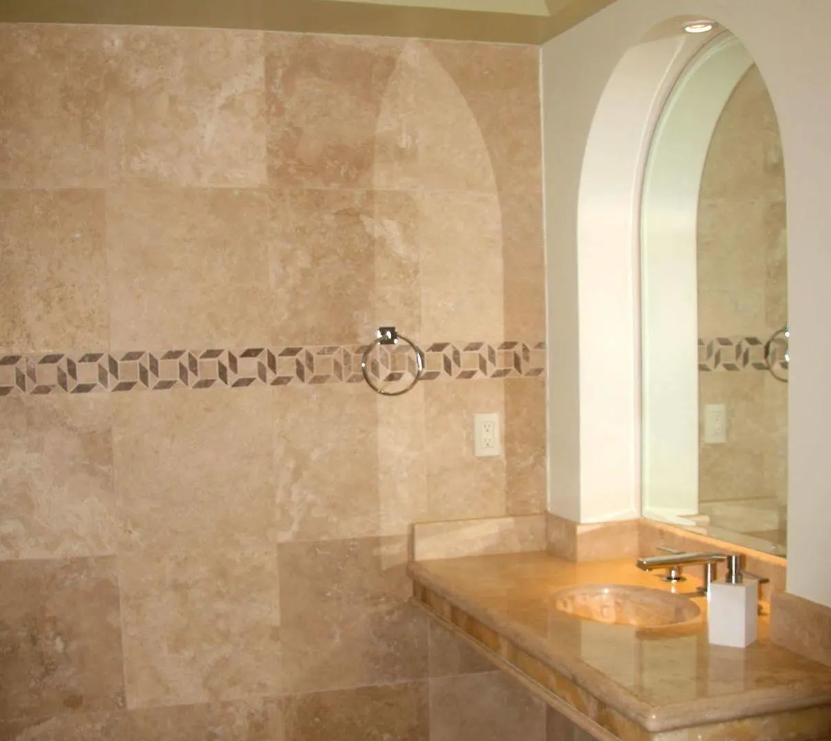 **** Resort El Sol La Vida Beach Front B/B Adults Only Mazatlan Mexico