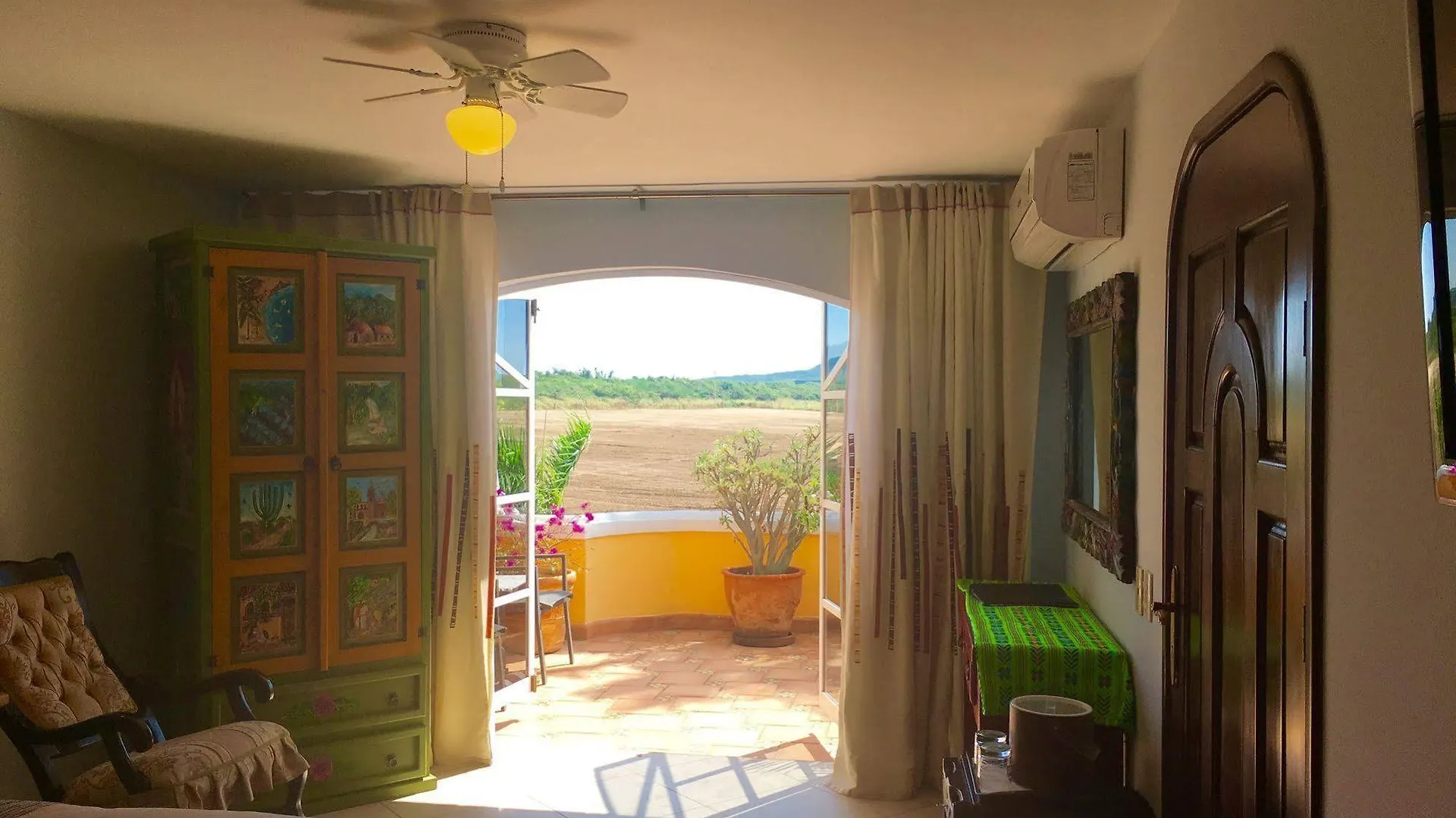 El Sol La Vida Beach Front B/B Adults Only Mazatlan Mexico